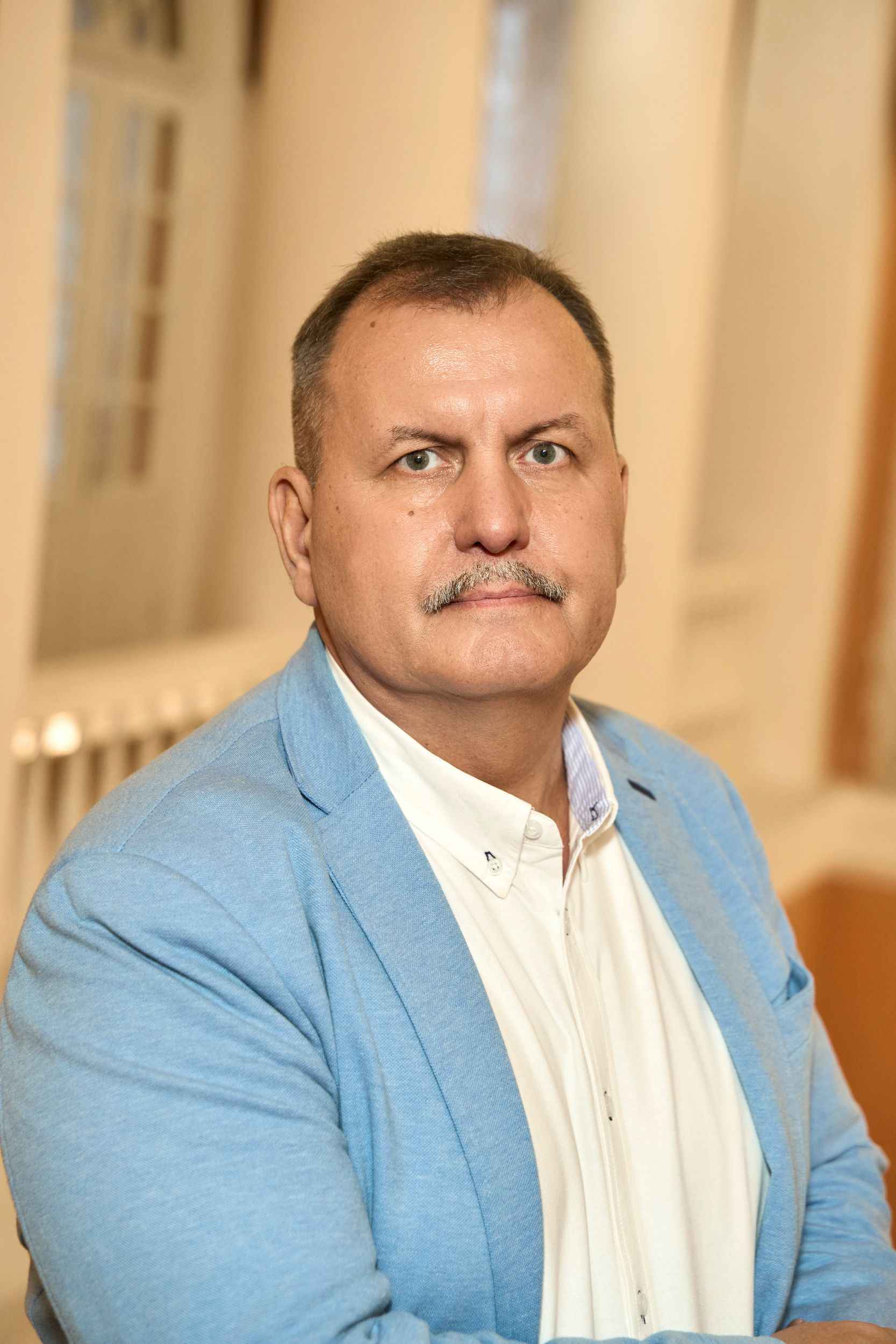 Дмитрий Плынов главред